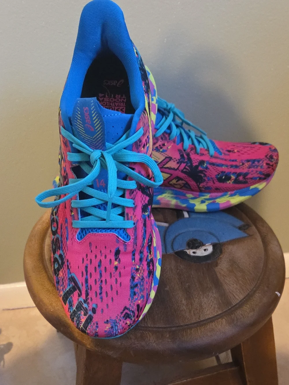 ASICS Women's Neon Pink and Blue Athletic Running Shoes - Picture 2 of 6